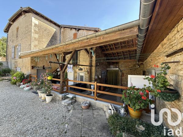 Maison à vendre 7 pièces 228 m² Dommartin-le-Franc