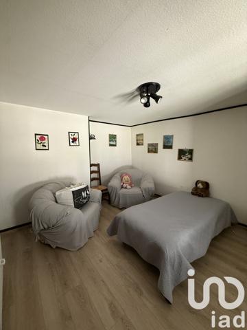 Maison à vendre 7 pièces 228 m² Dommartin-le-Franc