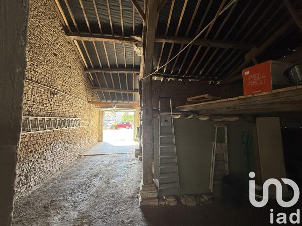 Maison à vendre 7 pièces 228 m² Dommartin-le-Franc