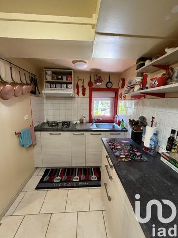 Maison à vendre 7 pièces 228 m² Dommartin-le-Franc