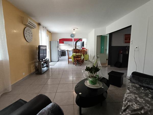 Maison à vendre    6 pièces •  Ambarès-et-Lagrave