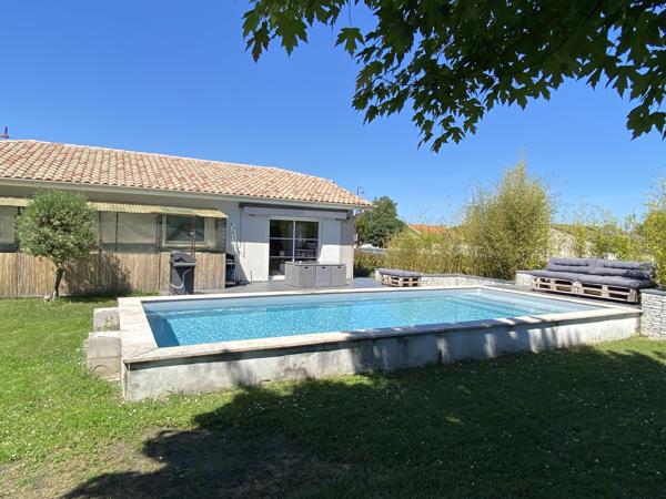 Maison
         4 pièces
        - 110 m² 249 000 € *
