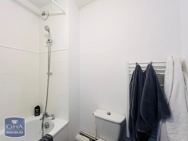 Appartement à louer 2 pièces 27.85m²