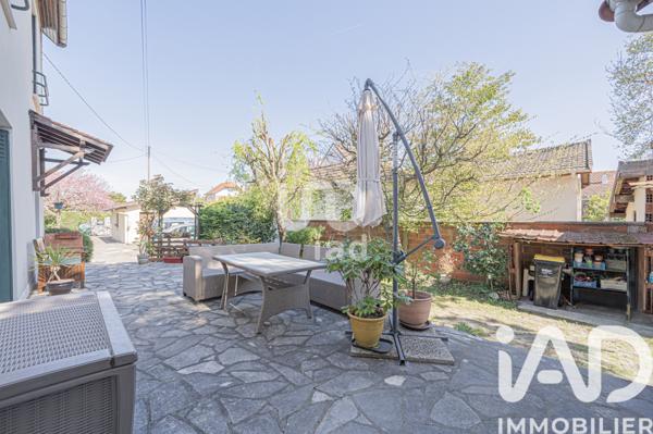 Maison à vendre 6 pièces 129 m² Livry-Gargan