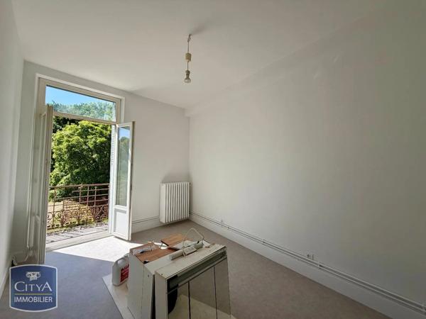 Appartement à louer 4 pièces 72.56m² Châtel-Guyon (63140)