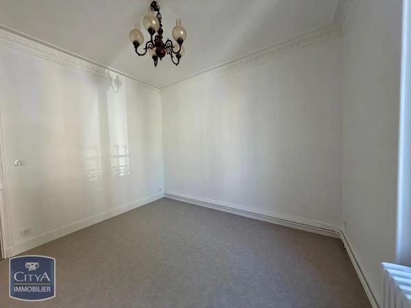 Appartement à louer 4 pièces 72.56m² Châtel-Guyon (63140)