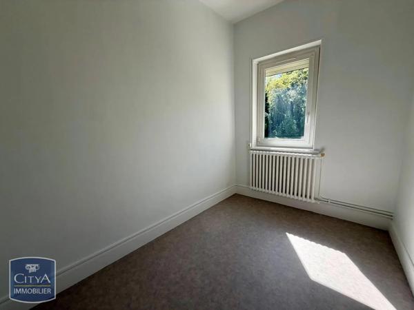 Appartement à louer 4 pièces 72.56m² Châtel-Guyon (63140)