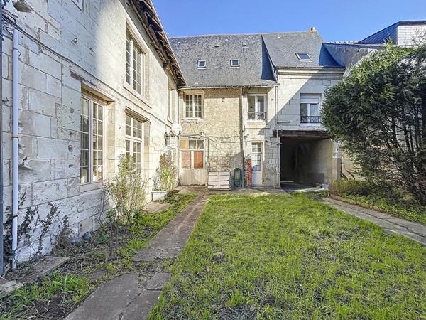 Propriété de caractère 30 mn Angers idéale pour résidence familiale et/ou investissement locatif