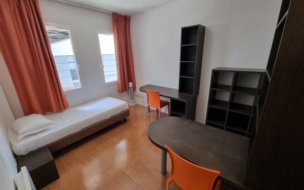 Appartement à vendre    1 pièce • 18,71 m2 Avignon
