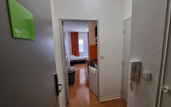 Appartement à vendre    1 pièce • 18,71 m2 Avignon