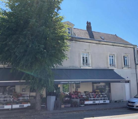 Local commercial Chateau Gontier 89 m2 , Chateau gontier sur mayenne Local commercial Chateau Gontier 89 m2 , Chateau gontier sur mayenne