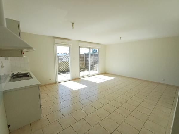 Appartement Chateau Gontier Sur Mayenne 5 pièce(s) 114.7 m2 , Chateau gontier sur mayenne Appartement Chateau Gontier Sur Mayenne 5 pièce(s) 114.7 m2 , Chateau gontier sur mayenne