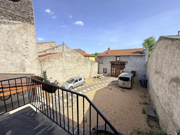 Aubière centre – Maison vigneronne et grange réhabilitée
