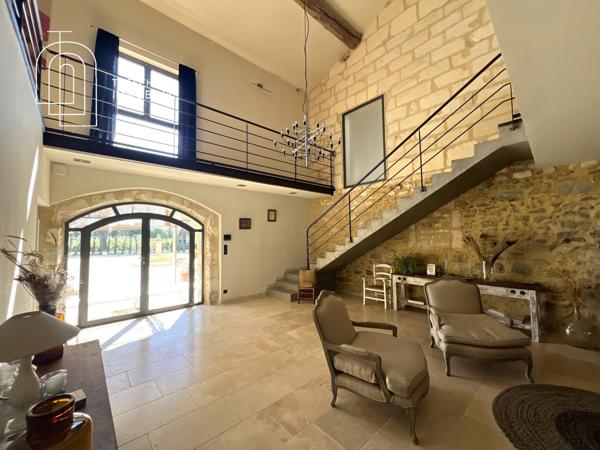 Mas d’Exception en Camargue – Authenticité, Élégance et Prestations