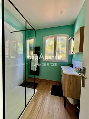 Maison à Champigny, 89340 - 7 pièces 202m²