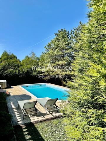 Maison à Champigny, 89340 - 7 pièces 202m²