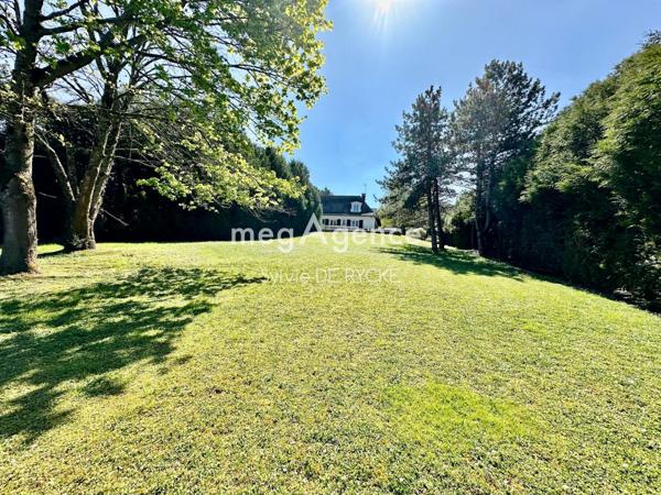 Maison à Champigny, 89340 - 7 pièces 202m²