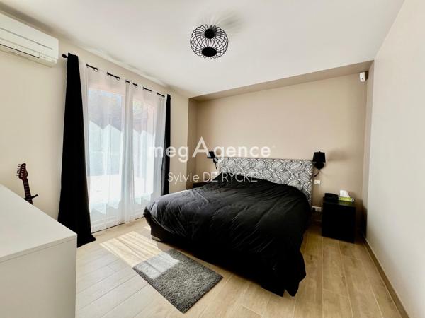 Maison à Champigny, 89340 - 7 pièces 202m²