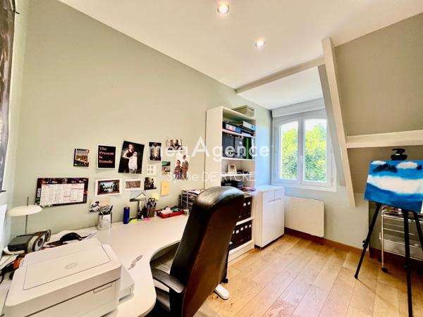 Maison à Champigny, 89340 - 7 pièces 202m²