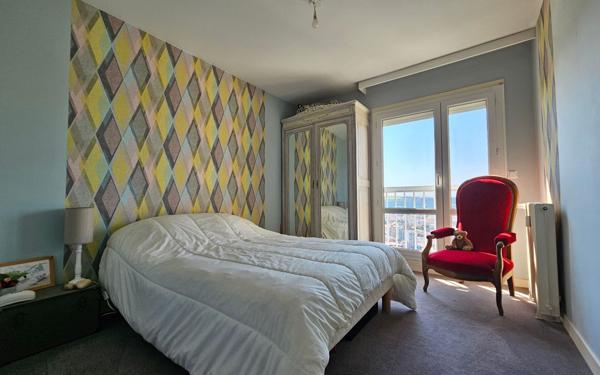 Appartement à vendre    4 pièces • 97,80 m2 Saint-Étienne