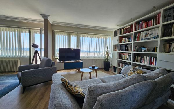 Appartement à vendre    4 pièces • 97,80 m2 Saint-Étienne