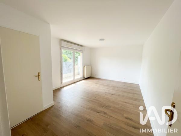 Location appartement 2 pièces 41 m² Guyancourt