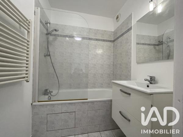 Location appartement 2 pièces 41 m² Guyancourt
