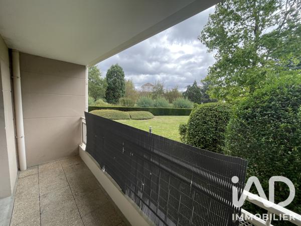 Location appartement 2 pièces 41 m² Guyancourt
