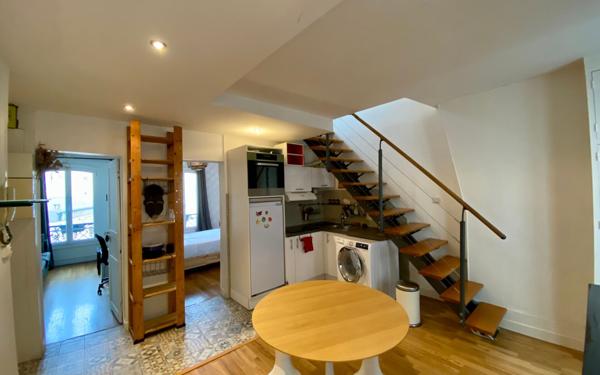 Appartement à louer    4 pièces •  Paris 17