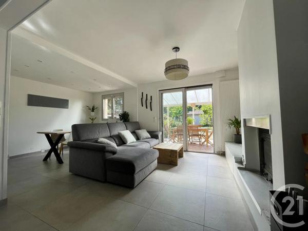 Maison à vendre  6 pièces - 128,60 m 2   VILLEPARISIS  - 77