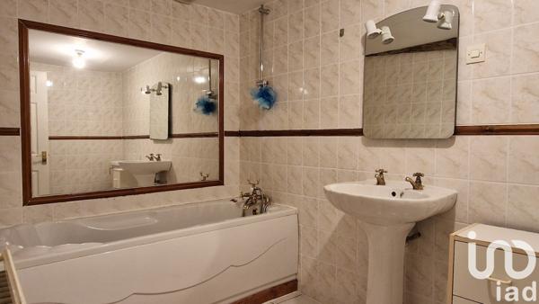 Maison à vendre 8 pièces 189 m² Plouguenast-Langast