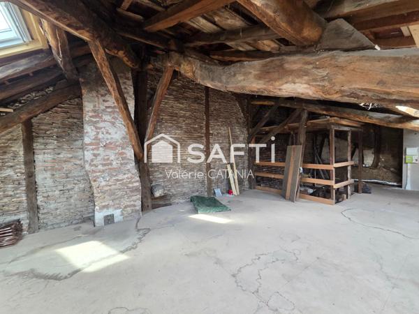 Saint-Étienne-de-St-Geoirs – Dernier étage sans ascenseur | Plateau à aménager