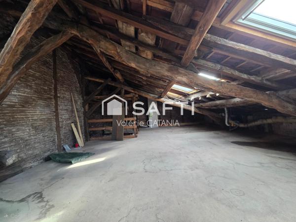 Saint-Étienne-de-St-Geoirs – Dernier étage sans ascenseur | Plateau à aménager