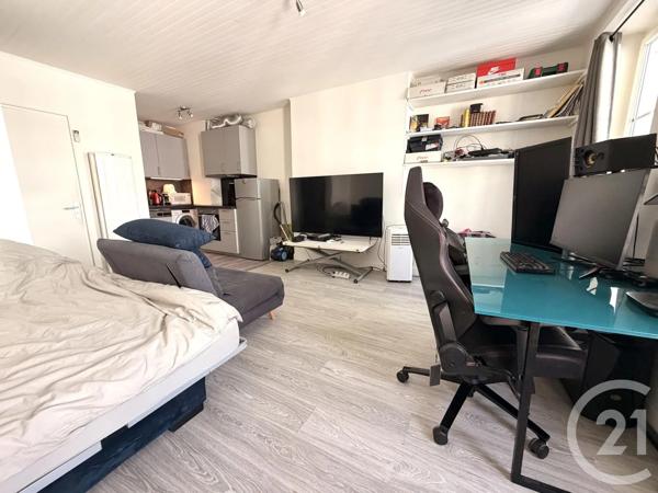 Appartement Studio à vendre  1 pièce - 28 m 2   PARIS  - 75018