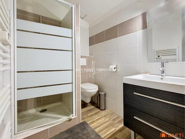 Maison de village - 5 pièces - 78m²