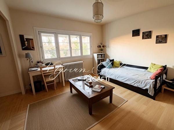 Maison de ville à Montauban avec le charme des années 50 - Secteur Beausoleil - 180 m2