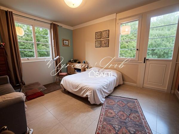Maison de ville à Montauban avec le charme des années 50 - Secteur Beausoleil - 180 m2