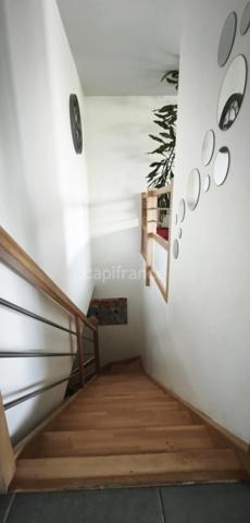 Maison familiale 157 m² – Vue montagnes – Terrain 5 600 m² avec piscine et terrain de pétanque