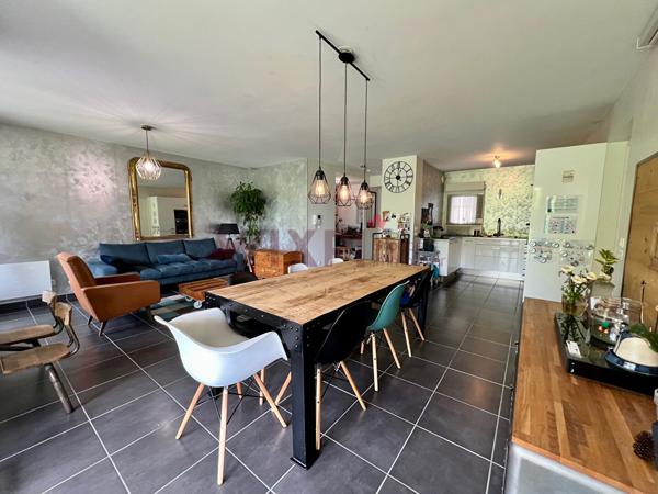 Beau T4 en rez de jardin , Saint ismier Beau T4 en rez de jardin , Saint ismier