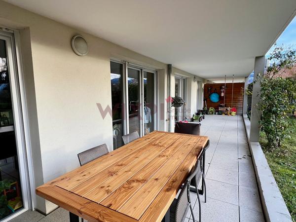Beau T4 en rez de jardin , Saint ismier Beau T4 en rez de jardin , Saint ismier