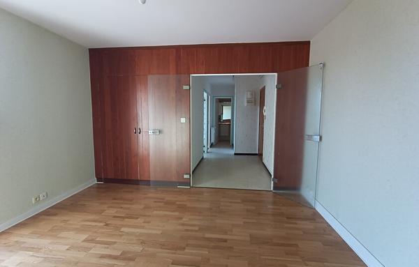 Appartement T2 42m2 avec balcon garage et cave