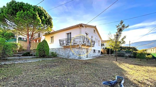 Maison 3 pièces - 98 m²