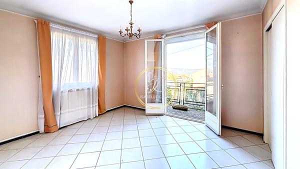 Maison 3 pièces - 98 m²