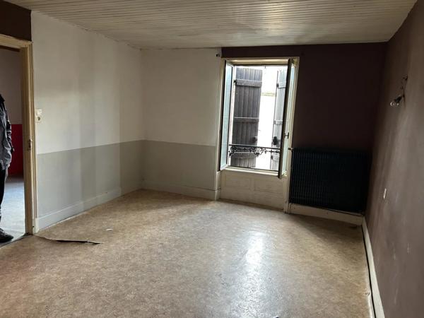 Vente Immeuble 7 pièces à Plauzat