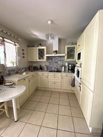 résidence très calme , appartement tries bien agencé
