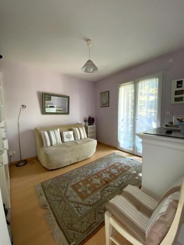 résidence très calme , appartement tries bien agencé