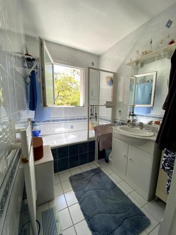 résidence très calme , appartement tries bien agencé