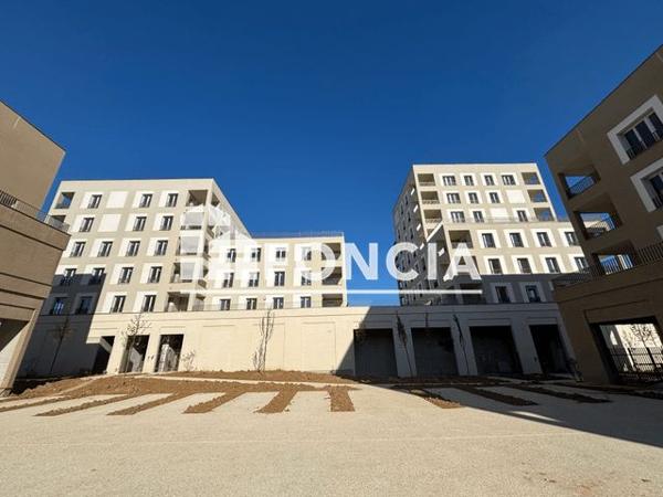 Location Appartement 4 pièces 72.8 m² - 46 RUE DE L'EGALITE - 33 RUE DE LA LIBERTE Grigny 91350