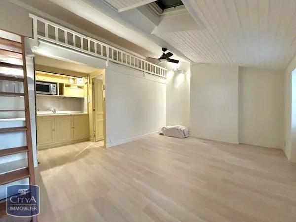 Appartement à louer 1 pièce 24.37m² Lyon 2e Arrondissement (69002)