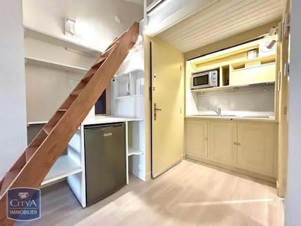 Appartement à louer 1 pièce 24.37m² Lyon 2e Arrondissement (69002)